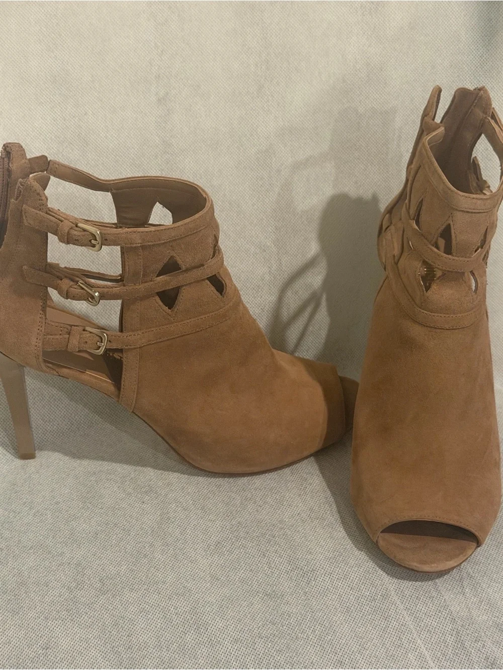 Nine West Tan Suede Peep-Toe Ankle Booties with Triple Buckle Straps Size 8.5